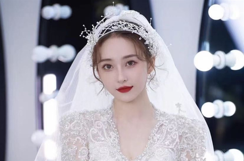 南希彩妆造型·新娘跟妆·婚纱礼服馆的图标